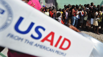 USAID, la più grande organizzazione umanitaria interrompe i programmi per decisione di Trump A rischio la salute globale: senza fondi, milioni saranno i decessi per AIDS e le nuove infezioni tra adulti e bambini 